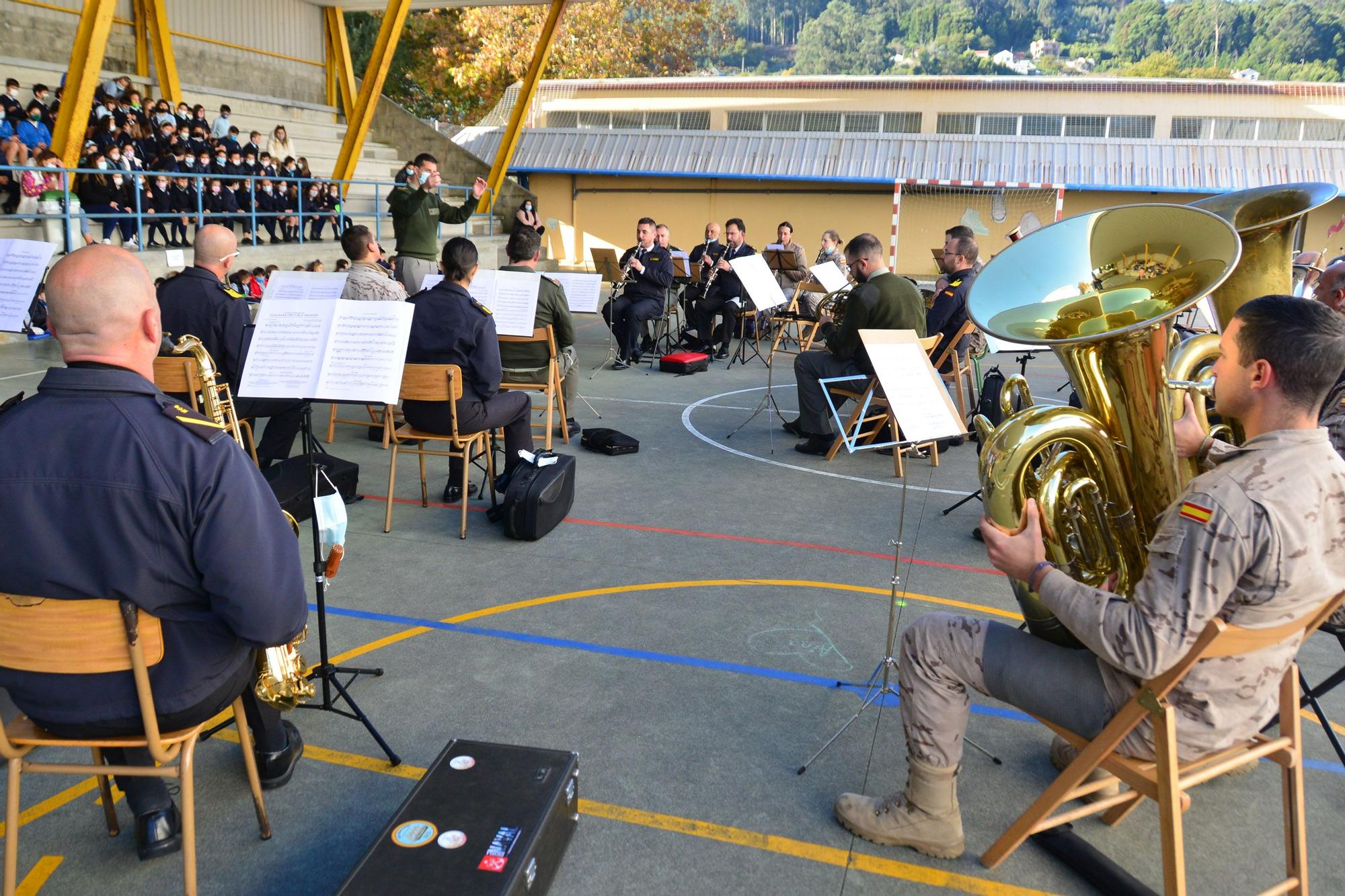 Concierto de la Banda de Música de la Escuela Naval de Marín en Bueu