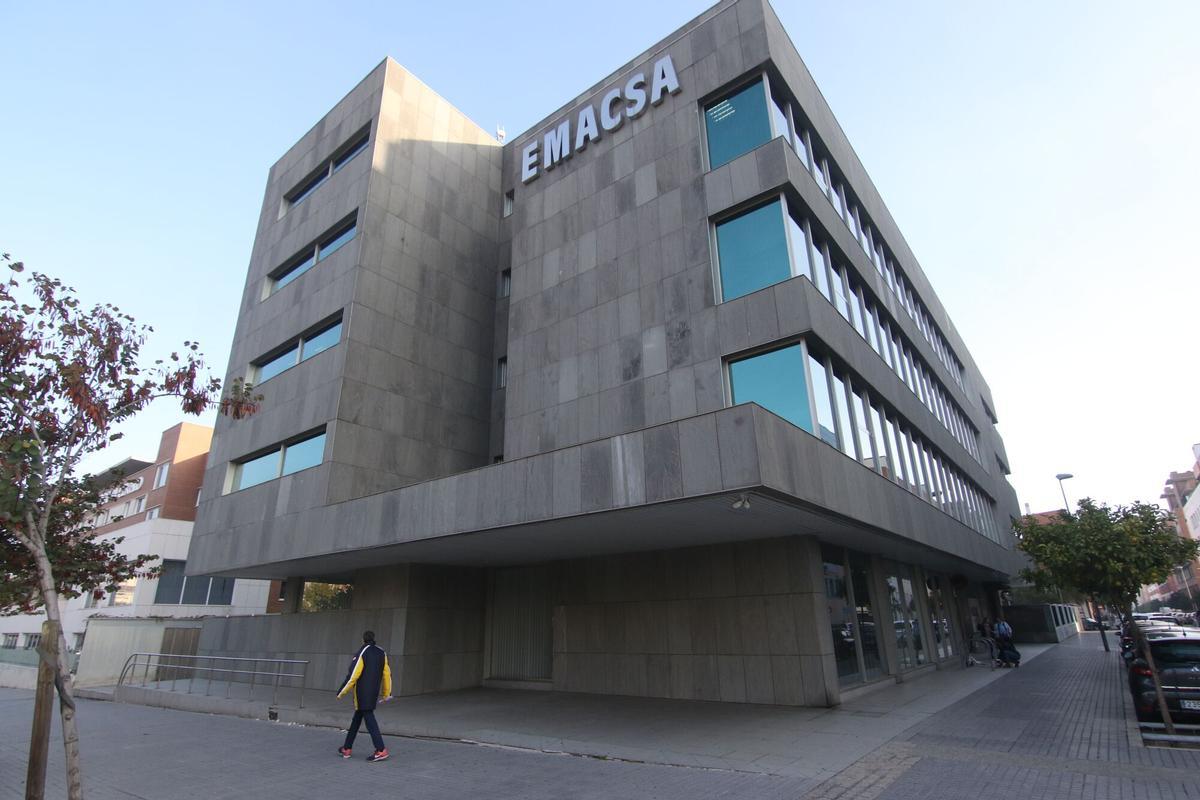 Fachada de Emacsa.