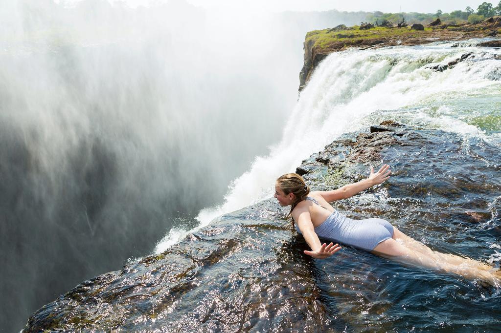 Piscina del Diablo, Cataratas Victoria