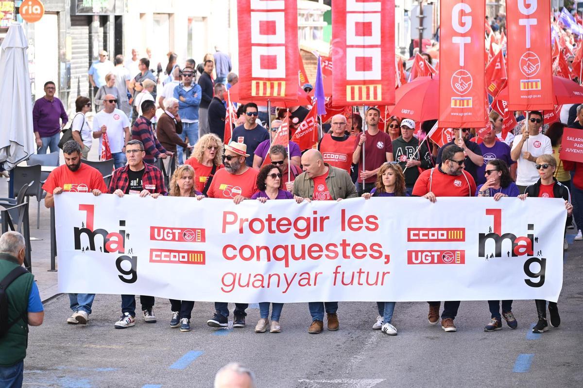 Cabecera de la manifestación del Primero de Mayo en Elche