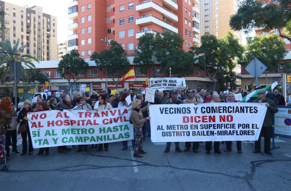 Protesta ciudadana por el tranvía al Civil