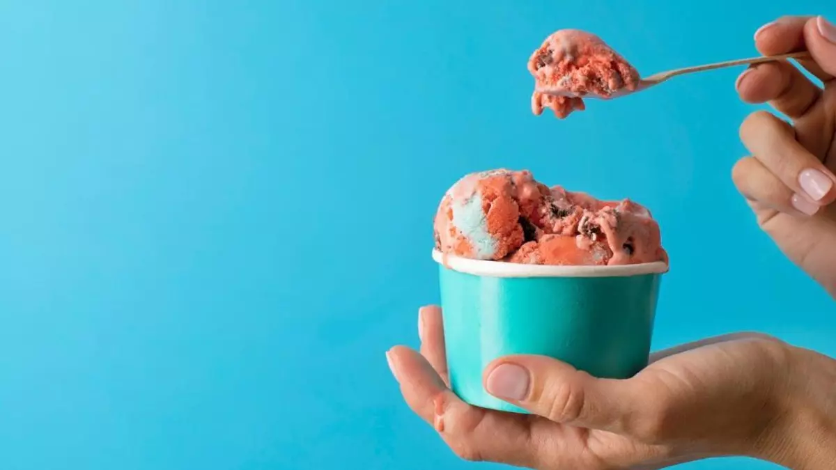 Deixa de menjar gelats de terrina: aquests són els seus perills per a la salut segons l'OCU
