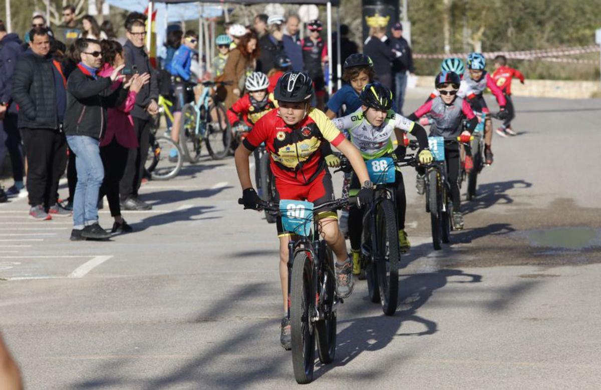 La cantera de ciclistas de Ibiza vuelve a la acción con el Bicykids