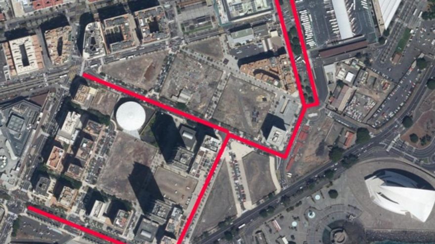 Prohibido el acceso a garajes y el aparcamiento en determinadas zonas de Santa Cruz por el Día de las Fuerzas Armadas
