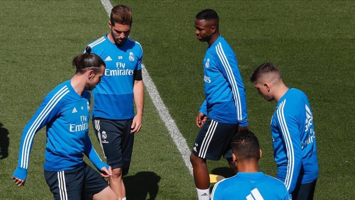 El vestuario del Real Madrid se rige poor unas normas convencionales