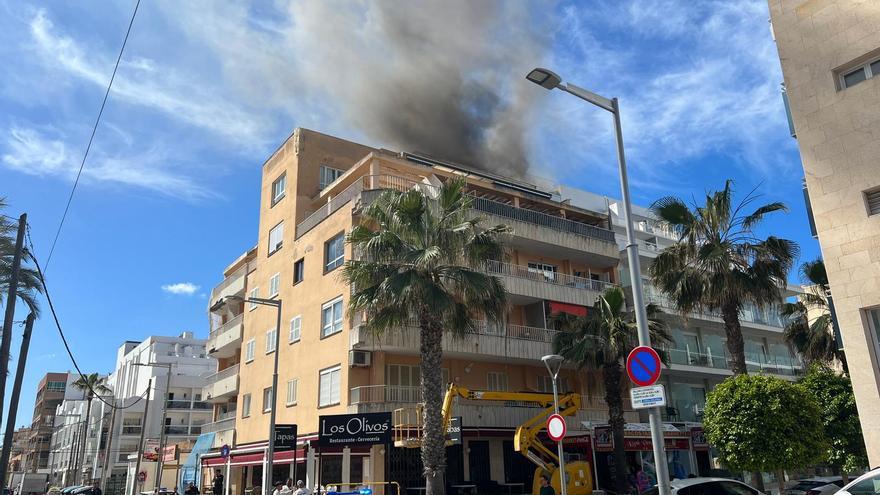 Feuer in der Bar Los Olivos an der Playa de Palma auf Mallorca