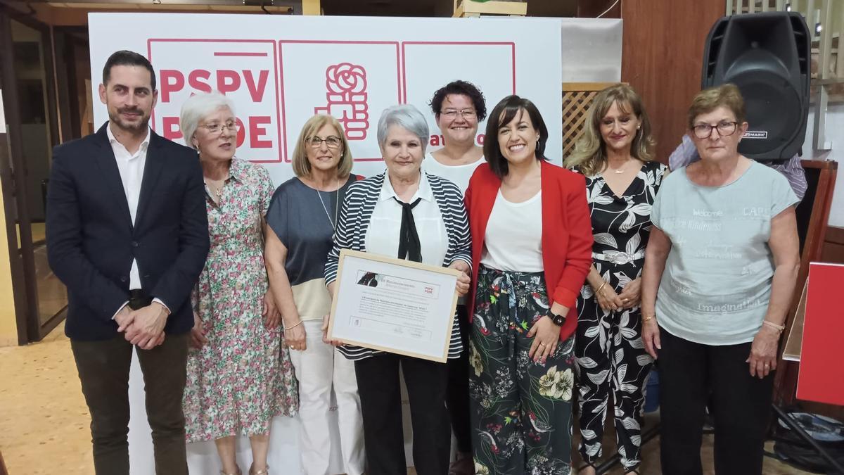 El PSOE premia la labor de AFAC en CAtarroja.