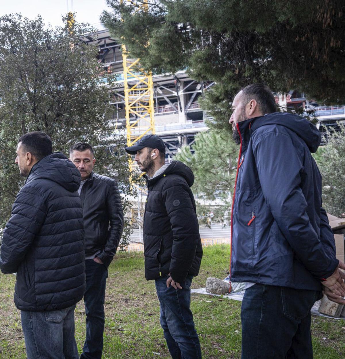 Operaris acomiadats de les obres del Camp Nou s’acolliran a la regularització