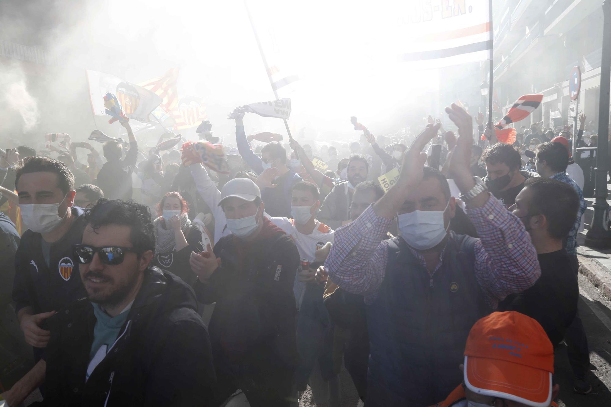 La manifestación valencianista contra Peter Lim (segunda parte)