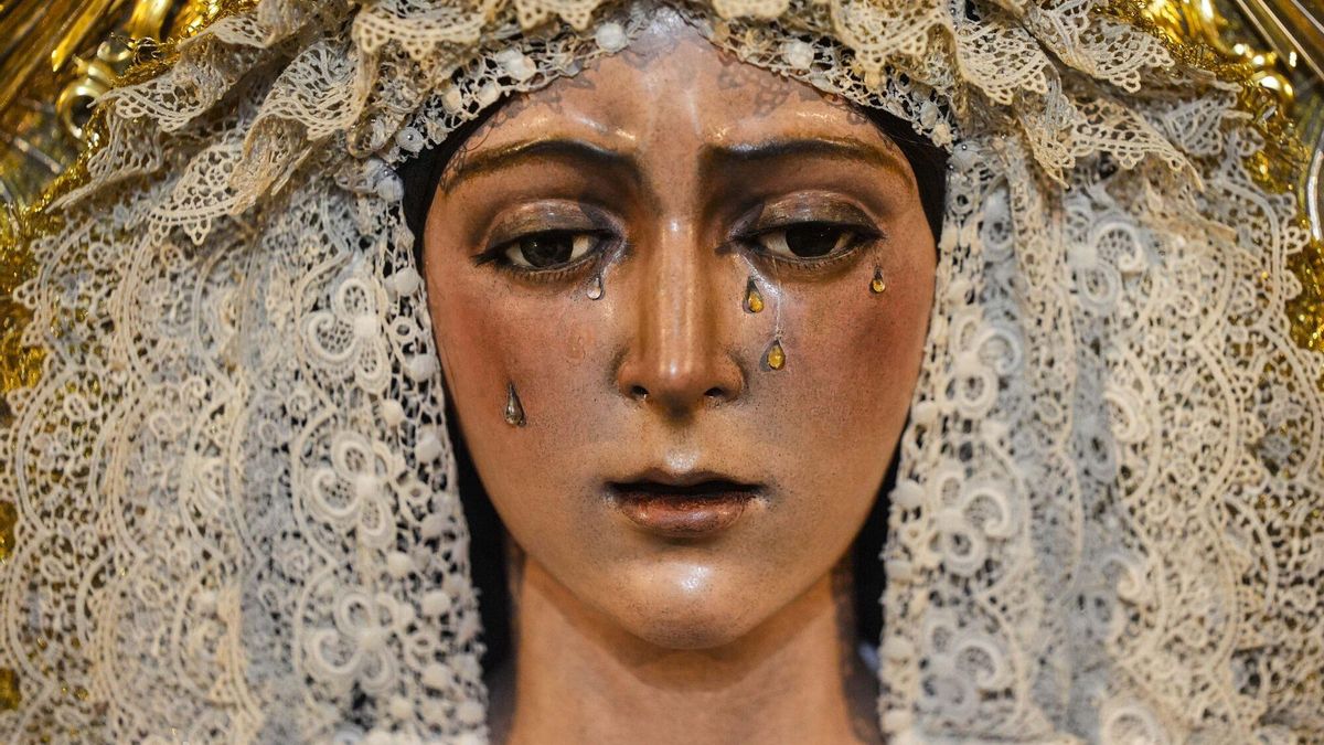 Nuestra Señora de la Esperanza Macarena tras la actuación de mantenimiento y conservación, a 23 de junio de 2025.