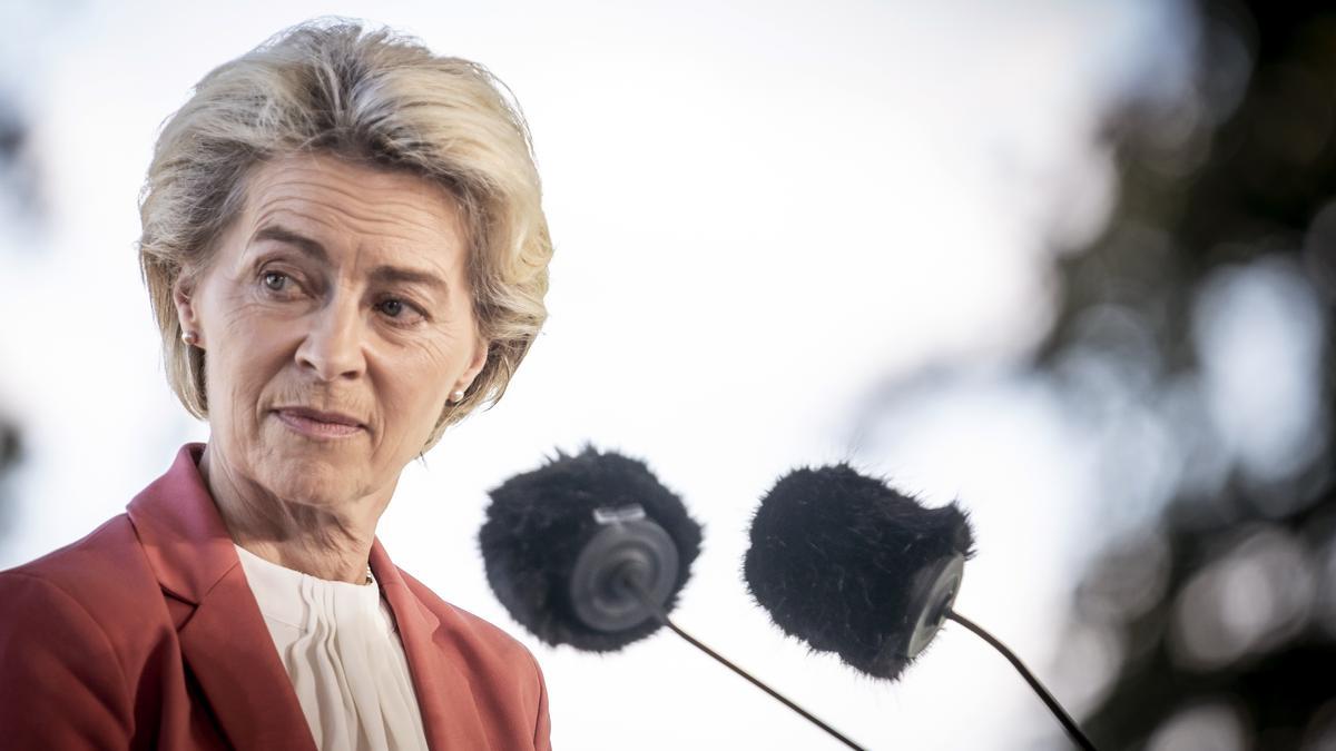 Marienborg (Denmark), 30/08/2022.- European Commission President Ursula von der Leyen attends a joint press conference after the Baltic Sea Energy Security Summit in Marienborg, Denmark, 30 August 2022. The summit aims to increase the energy security of the area in the context of the Russian invasion of Ukraine by strengthening regional cooperation. (Dinamarca, Rusia, Ucrania) EFE/EPA/MADS CLAUS RASMUSSEN DENMARK OUT