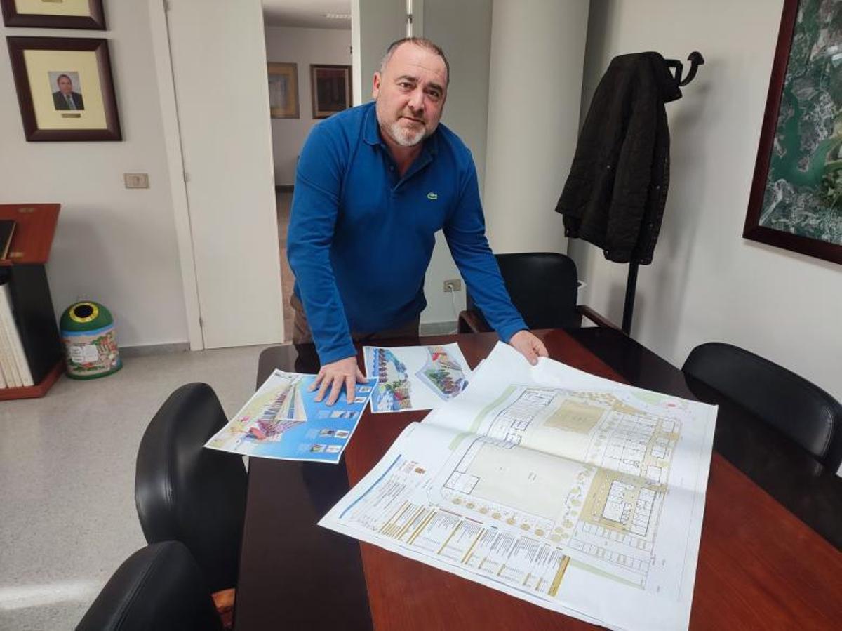 OBRAS. El alcalde de la localidad, Vicente Pallarés, ha puesto en marcha y ha ejecutado numerosos proyectos con el objetivo de mejorar el municipio en todos los sentidos.