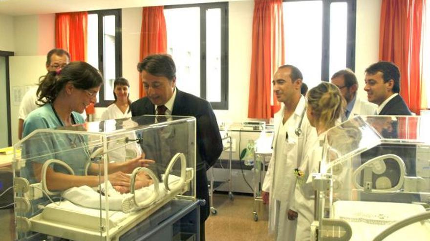 El hospital la Plana duplica el espacio de la sala de neonatos