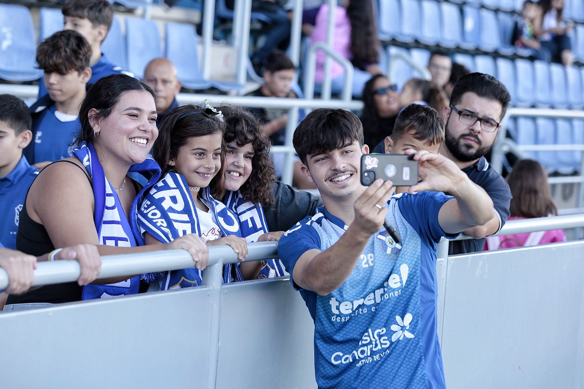 Centenario del CD Tenerife: partido frente al Brondby y fan zone