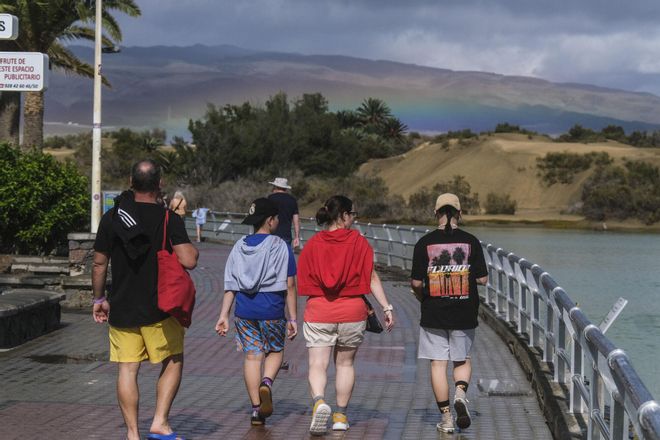 Borrasca Garoé: lluvia y arcoíris en Maspalomas