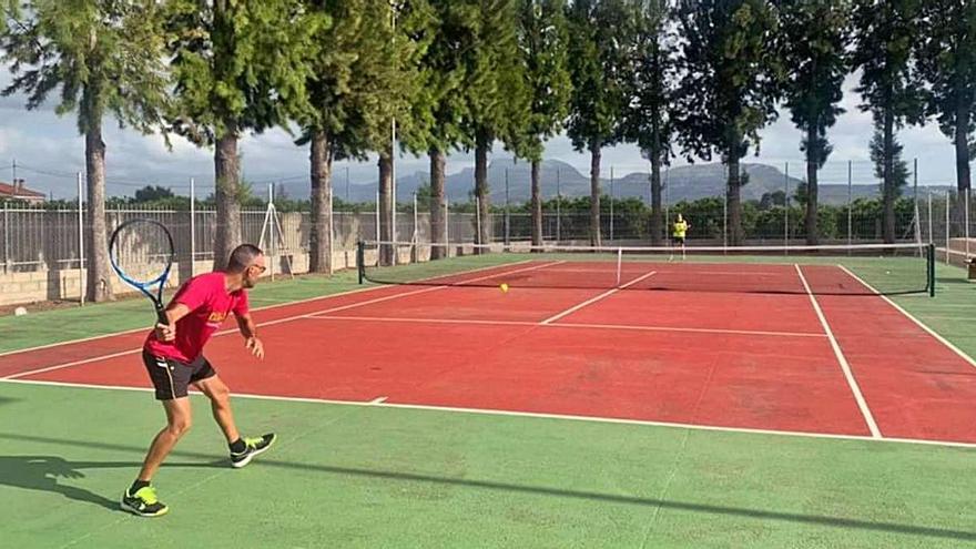 Imagen del torneo de individuales de las 24 horas de tenis.