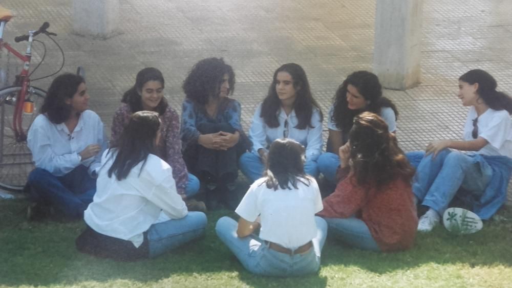 Un grupo de alumnas en el año 1995