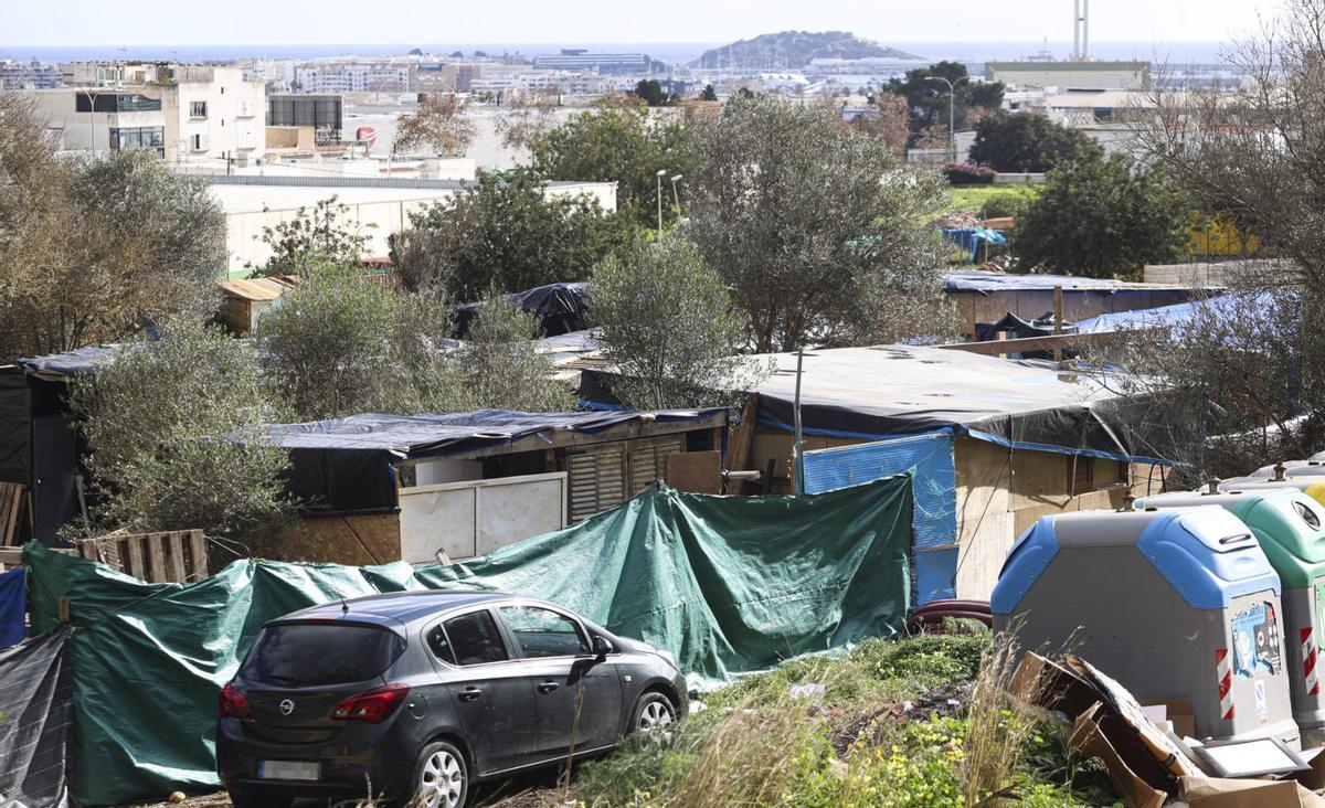 Poblado chabolista de Can Rova 2 antes de su desalojo.