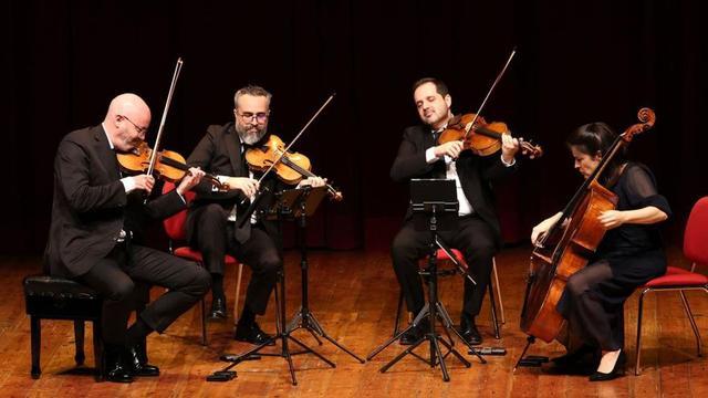 Concierto del Cuarteto Quiroga, ayer, en Vigo. |  José Lores