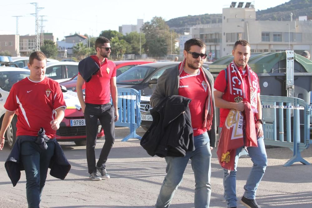 Ambiente previo del Cartagena-Real Murcia