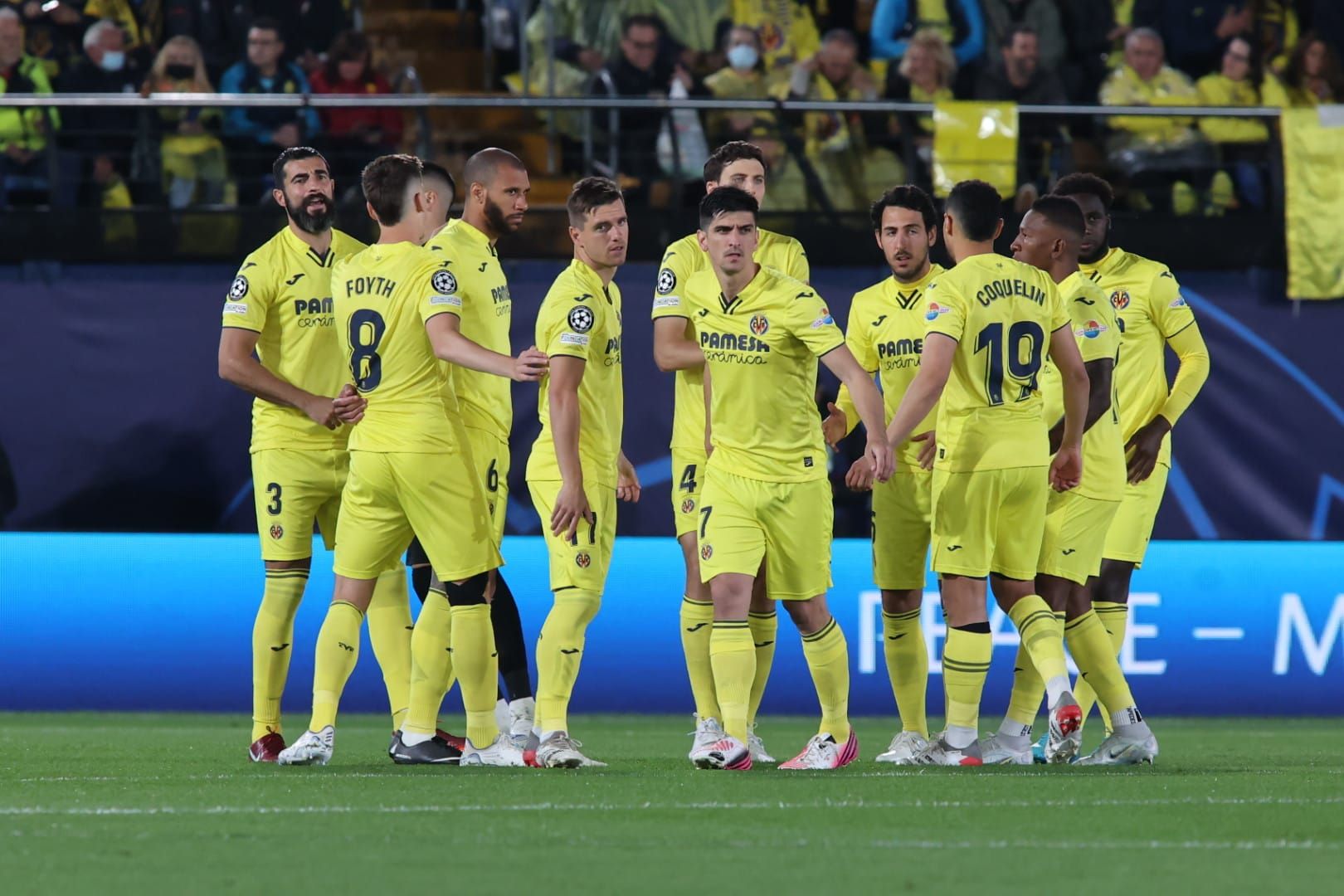 Fotogalería | Las imágenes de un lleno histórico en el Estadio de la Cerámica