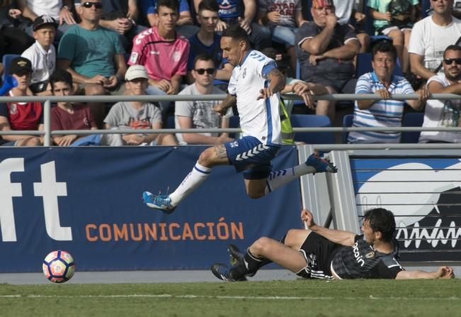 02/04/2017 DEPORTES  fútbol segunda división  temporada 2016-2917 16/17  CD Tenerife Oviedo estadio Heliodoro Rodríguez López