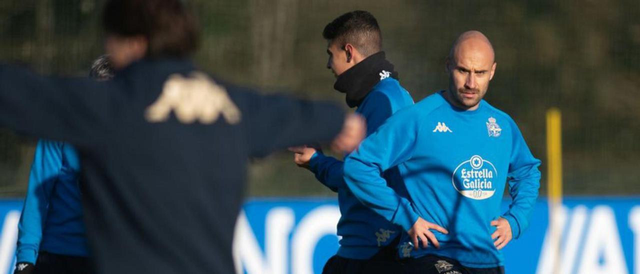 Gorka Santamaría, en un entrenamiento del Dépor. | // CASTELEIRO/ROLLER AGENCIA