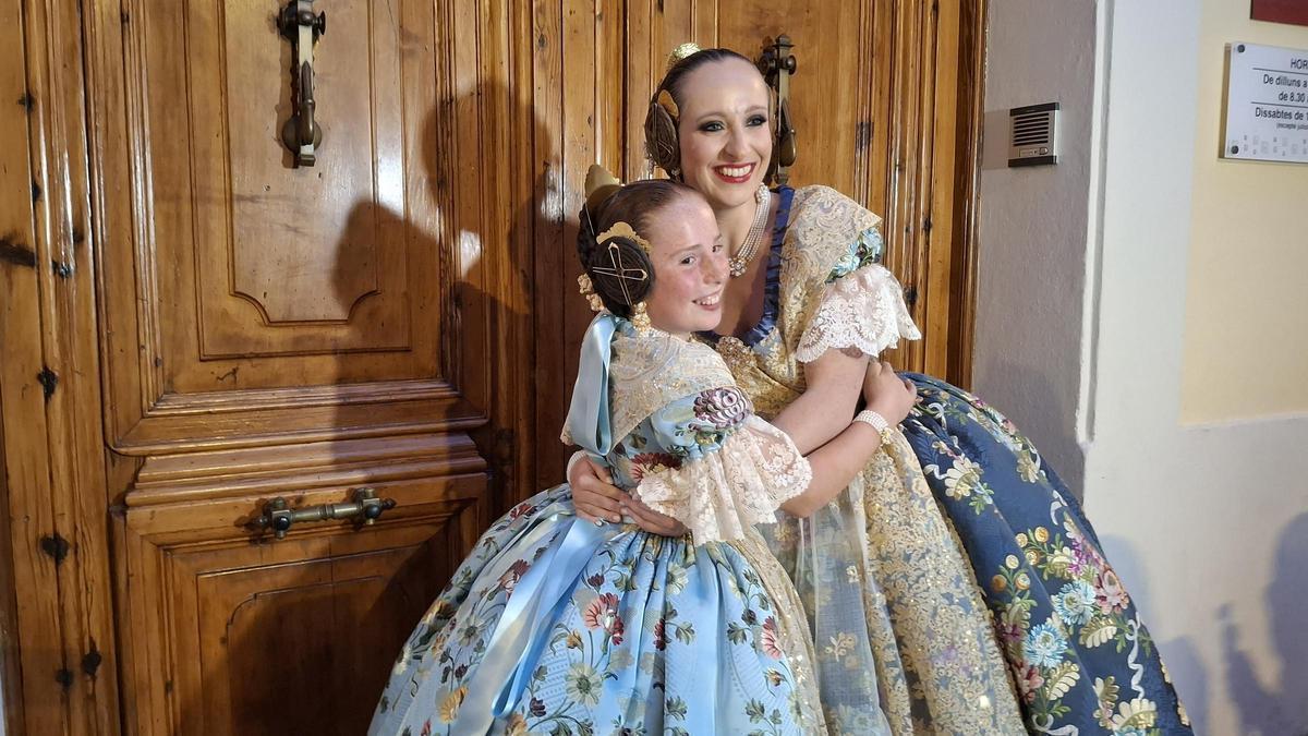 Lucía Tabernero y Amanda Giménez, las nuevas falleras mayores de Dénia