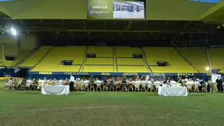 Ascale reúne a 60 clientes internacionales en el Estadio de la Cerámica