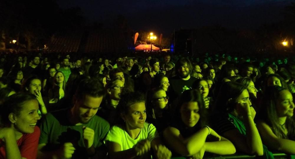 Primer concierto de Viveros con Txarango, Vadebo y Pupil·les