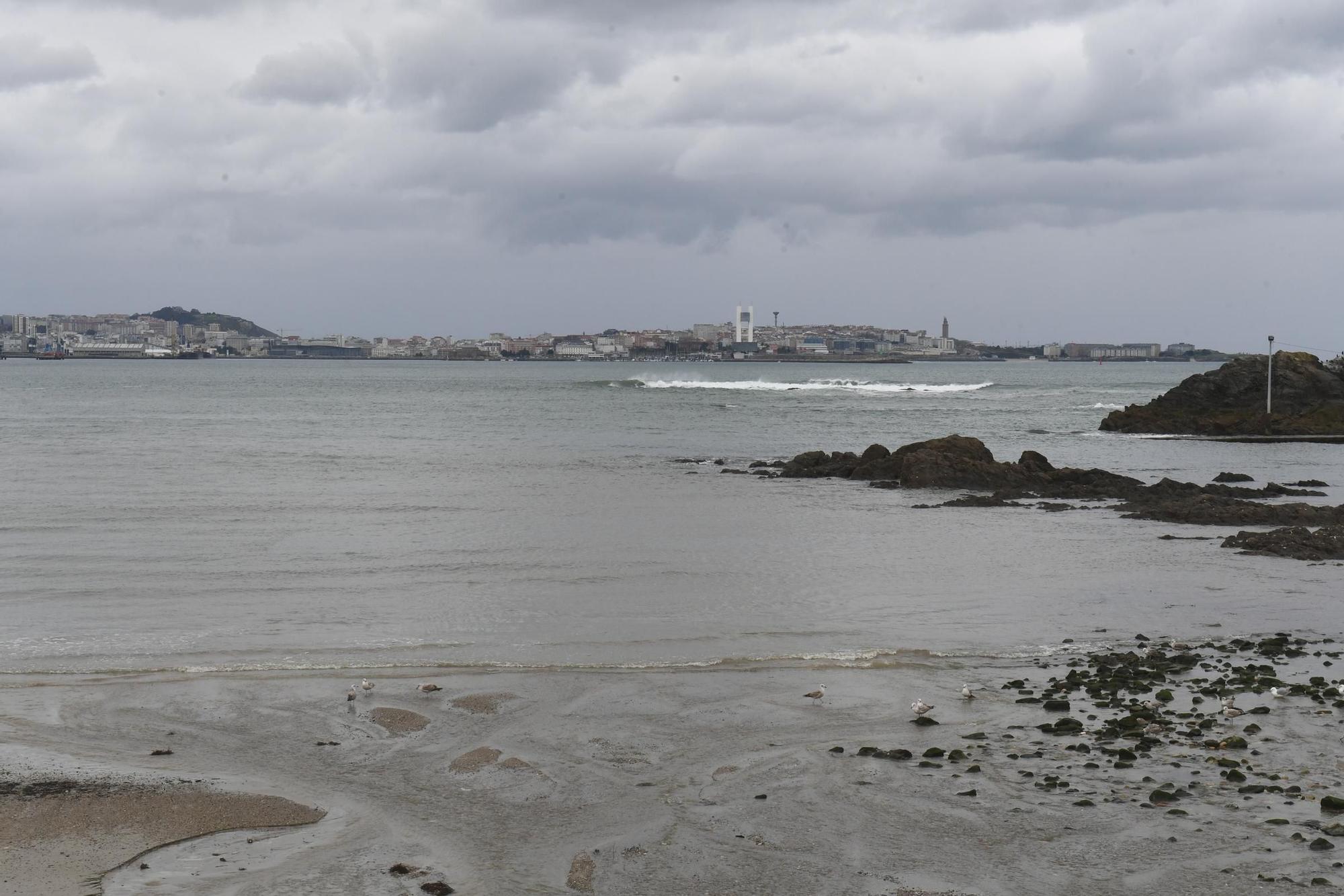 Activada para este domingo la alerta amarilla por temporal costero en el litoral de A Coruña