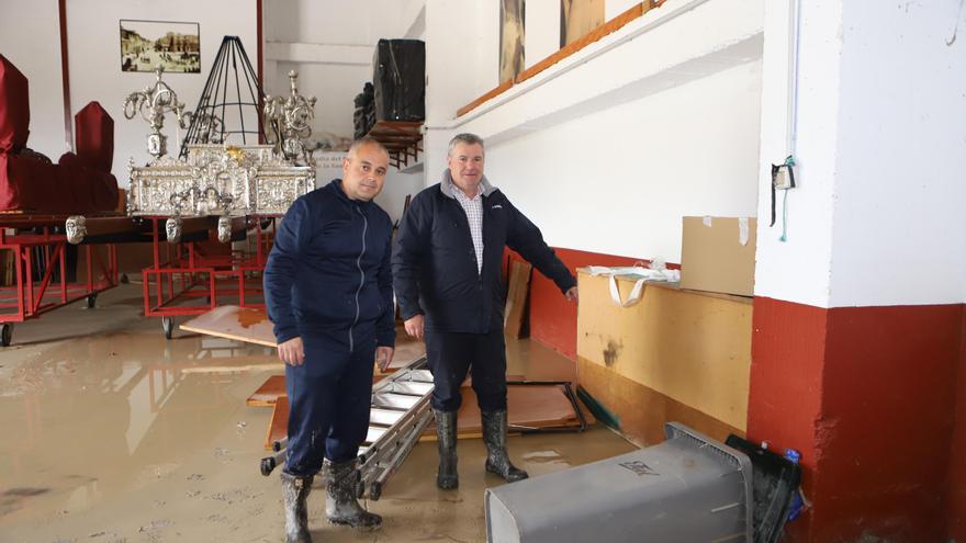 Los daños por el agua obligarán al Paso Encarnado de Lorca a modificar su participación en las procesiones