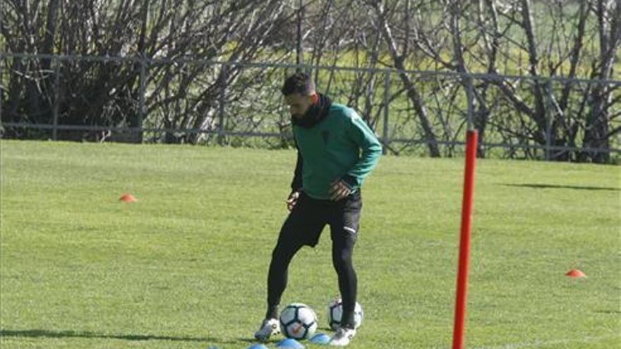 Menos Javi Lara, todos disponibles