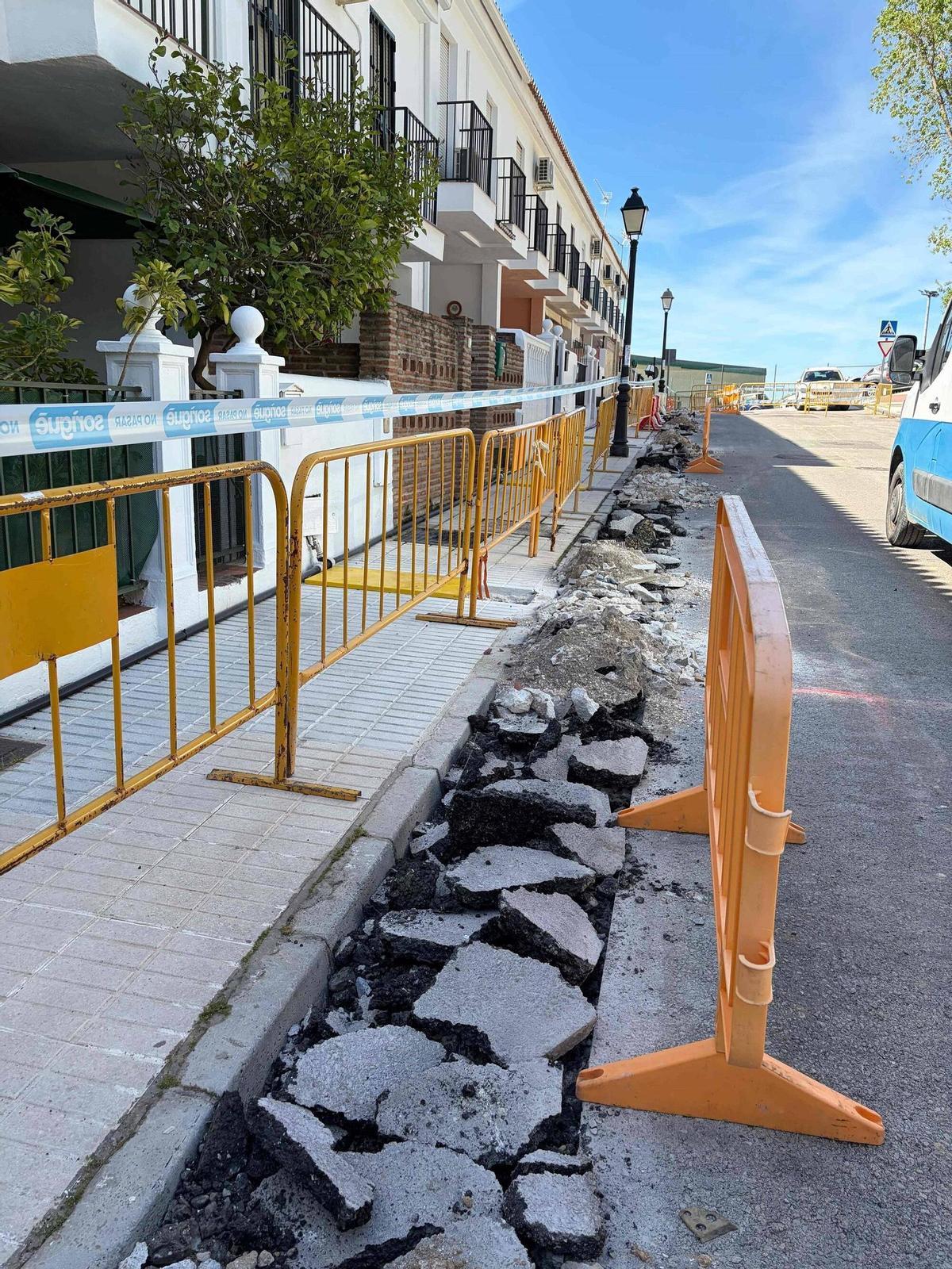 Mijas invierte 751.000 euros en renovar la red de abastecimiento de Osunillas
