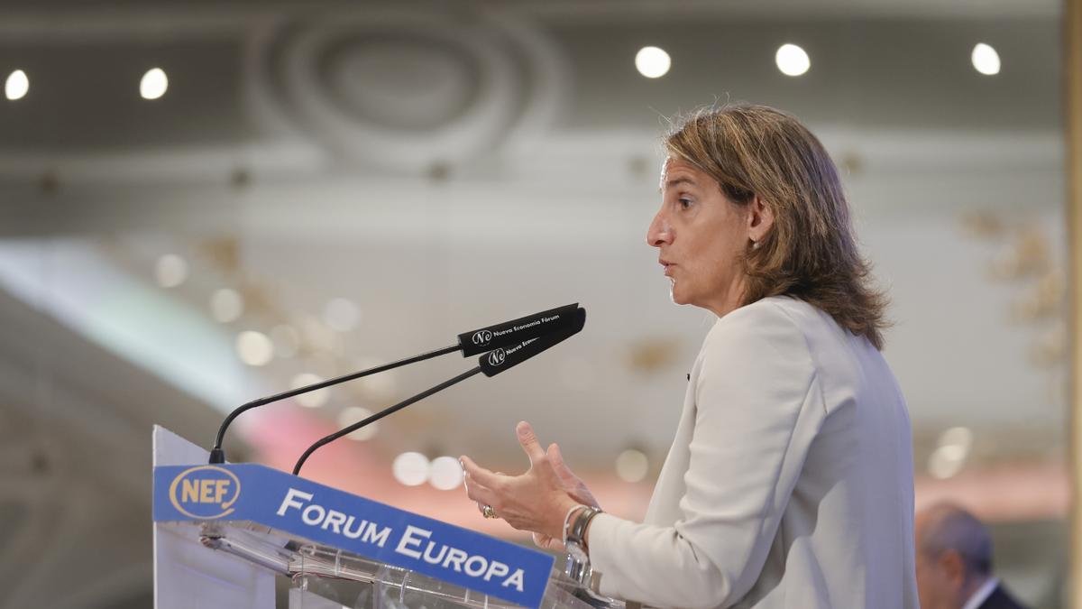 La ministra para la Transición Ecológica, Teresa Ribera, interviene en un desayuno informativo del Fórum Europa