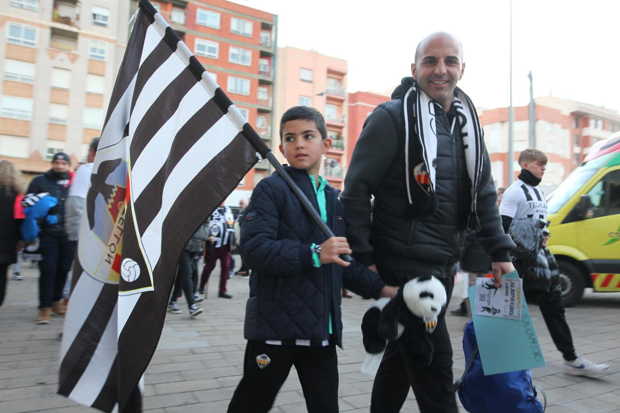 La afición del CD Castellón, entregada al equipo