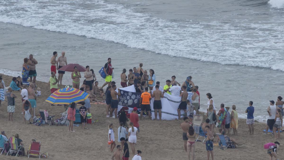 Un hombre de 74 años y nacionalidad lituana fallece ahogado en la playa de La Mata, en Torrevieja
