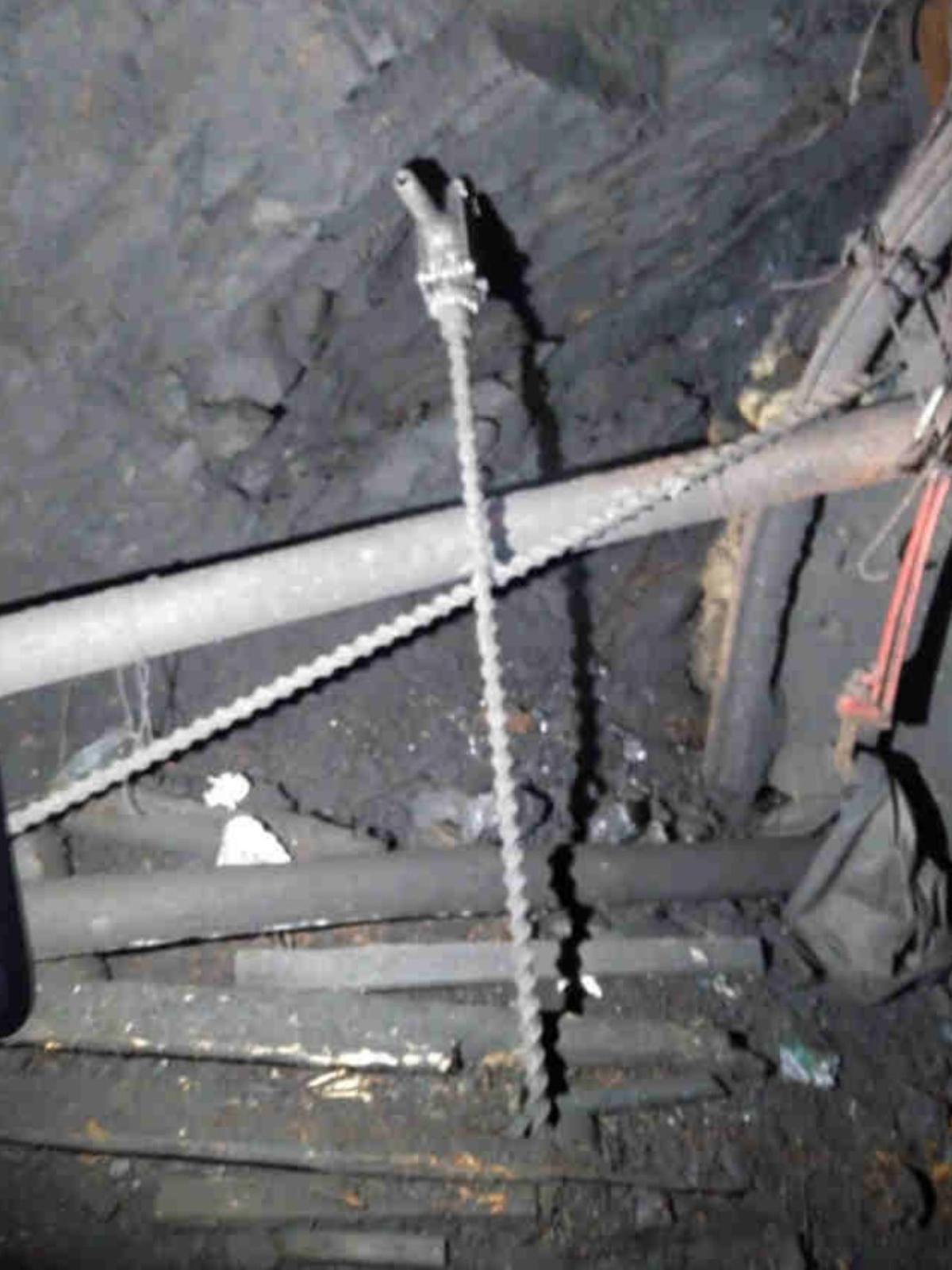 EN IMÁGENES: Así era "el peor de los chamizos": el espacio angosto y en riesgo de derrumbe en el que trabajaban los mineros que murieron en Cerredo