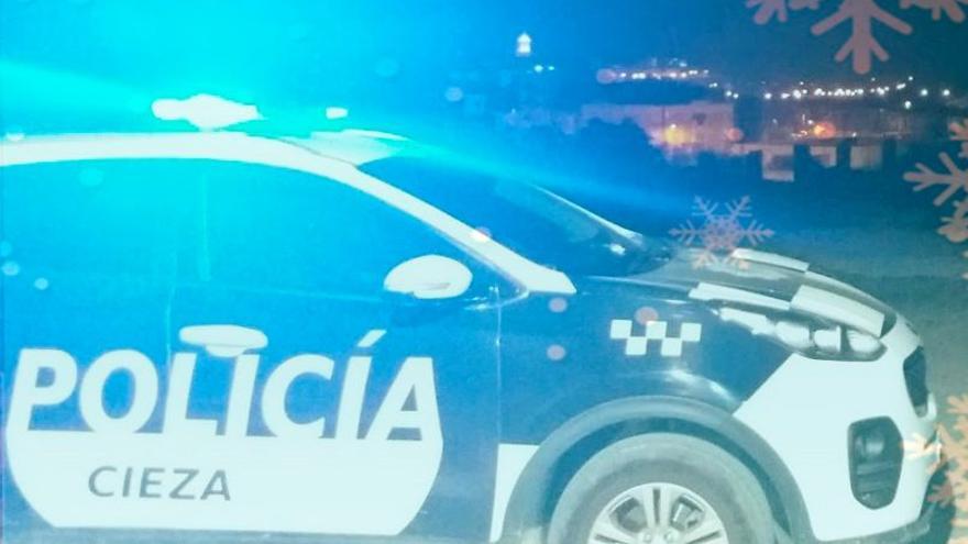 Vehículo de la Policía Local de Cieza.