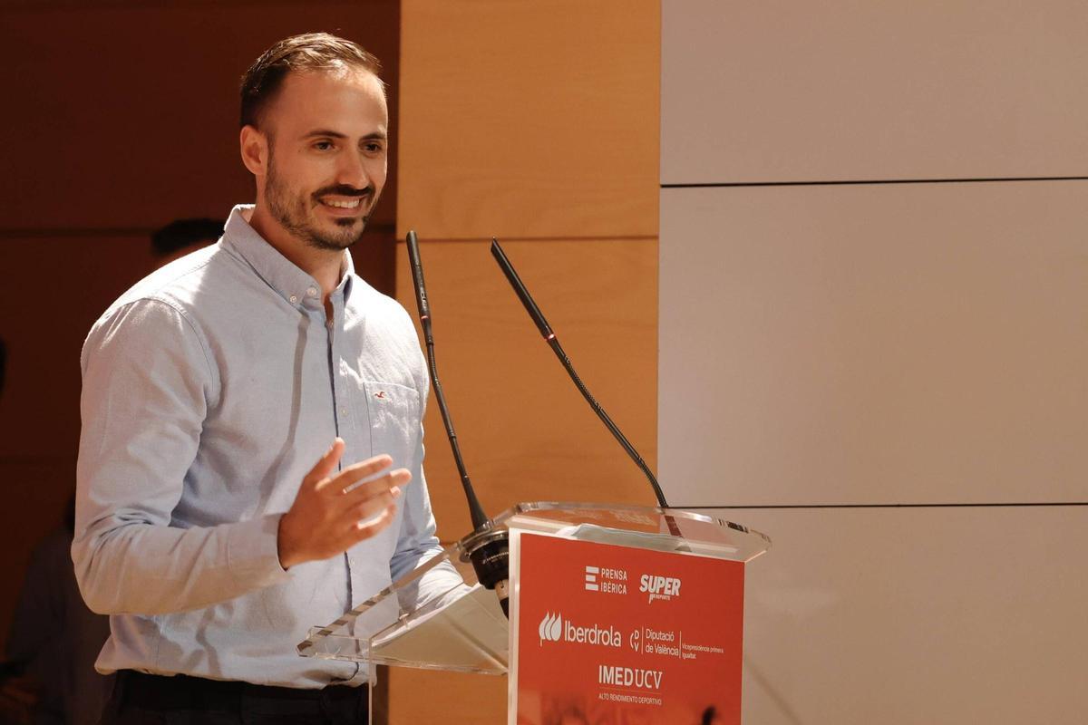 Pablo Leiva, director en funciones de SUPER, durante el discurso de inauguración del VII Foro Campeonas