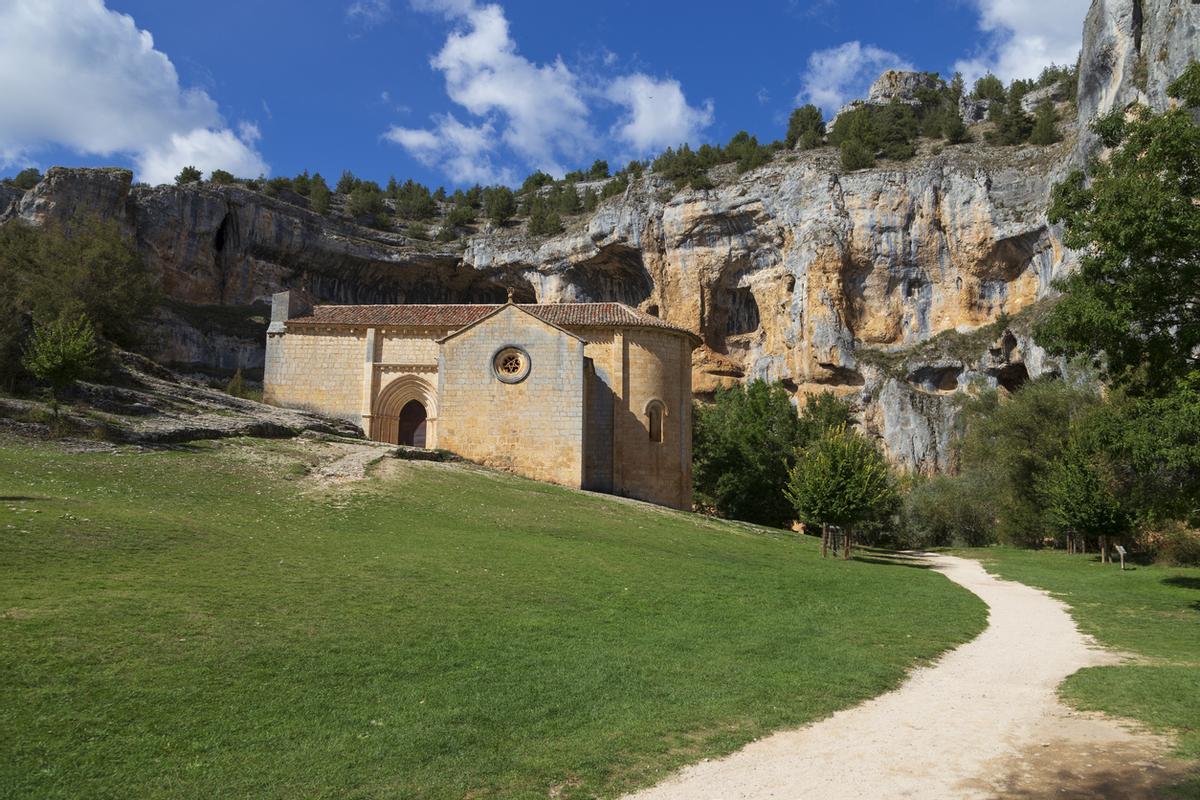 Capilla de San Bartolomé. Cañón del Río Lobos