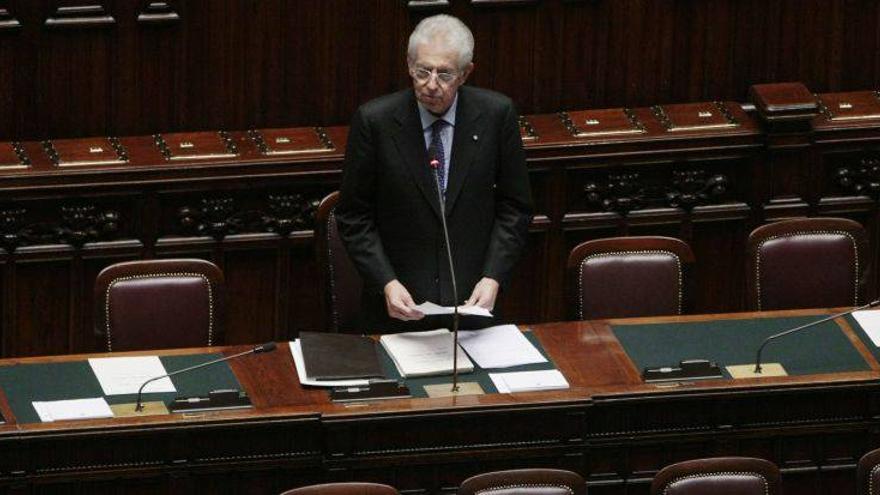 Monti anuncia una reforma laboral y de las pensiones