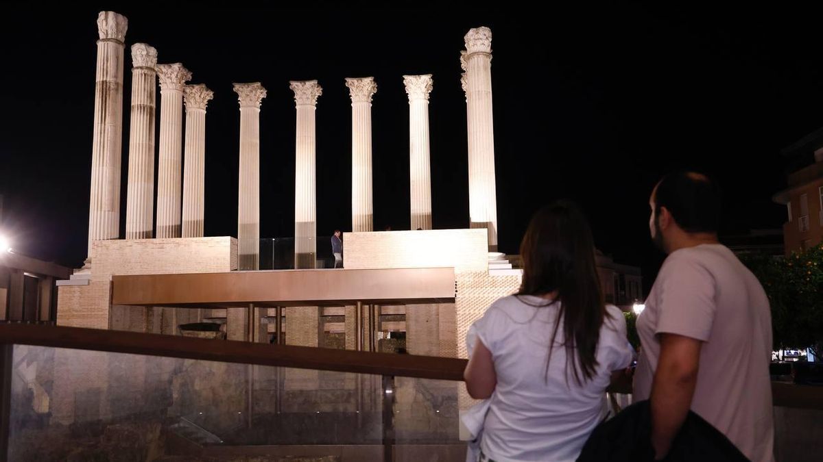 El Templo Romano estrena su nueva iluminación