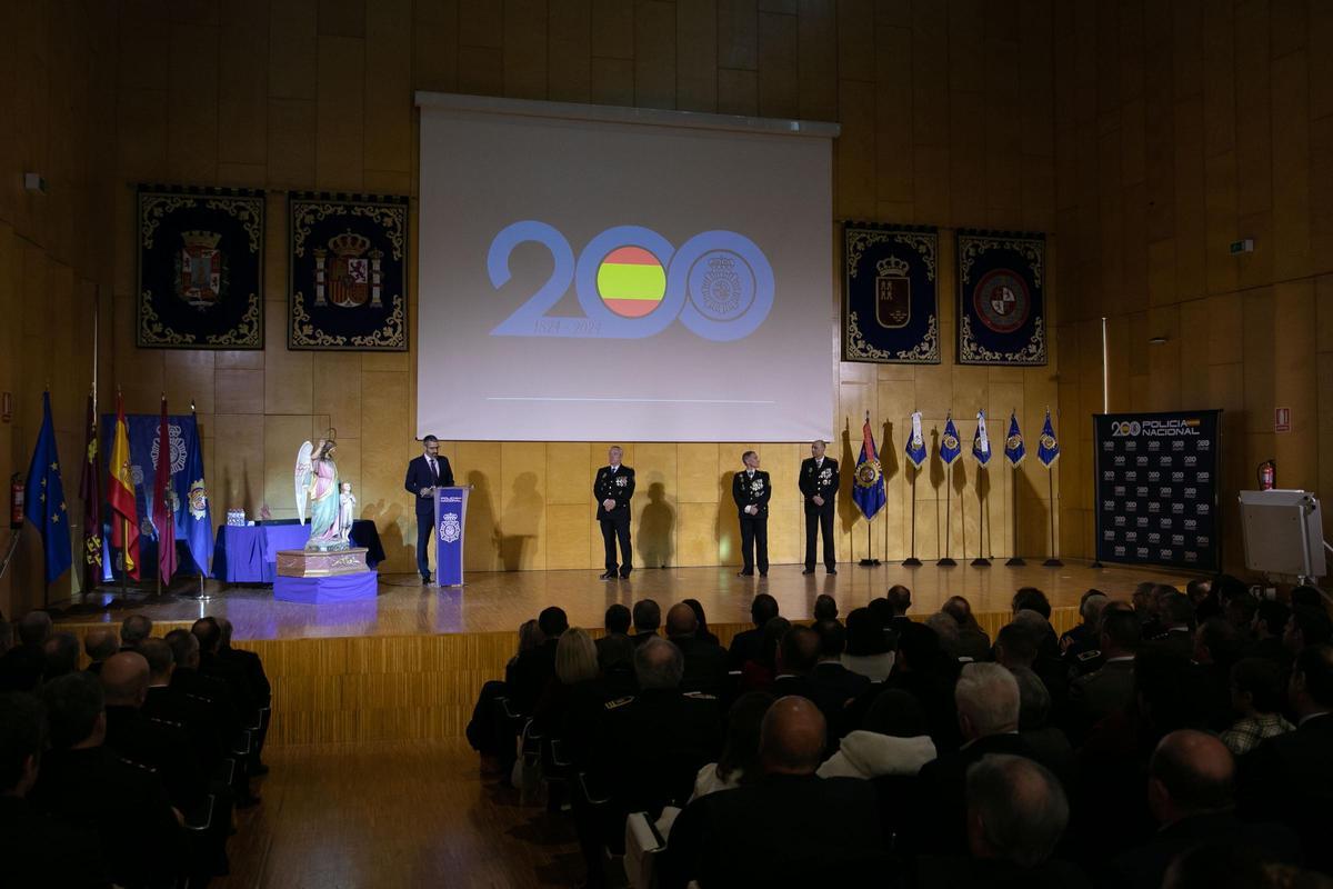 Las imágenes del 202 aniversario de la Policía Nacional en Cartagena