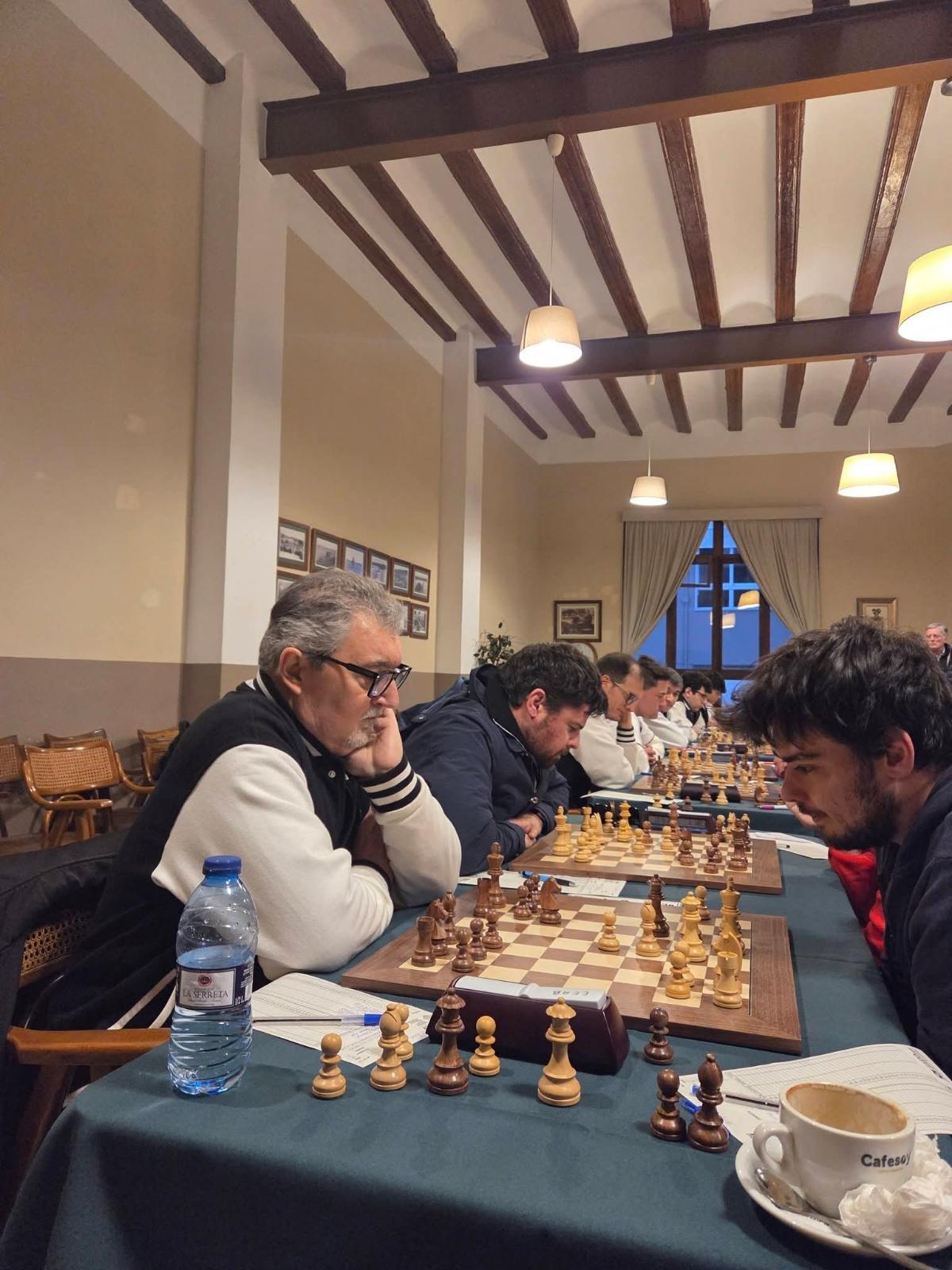 El Club d'Escacs Ribera Baixa ha tenido un inicio de competición muy prometedor.