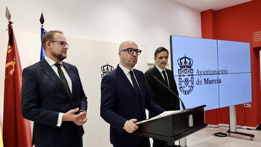 Los concejales de Murcia recuerdan a José Ballesta: 