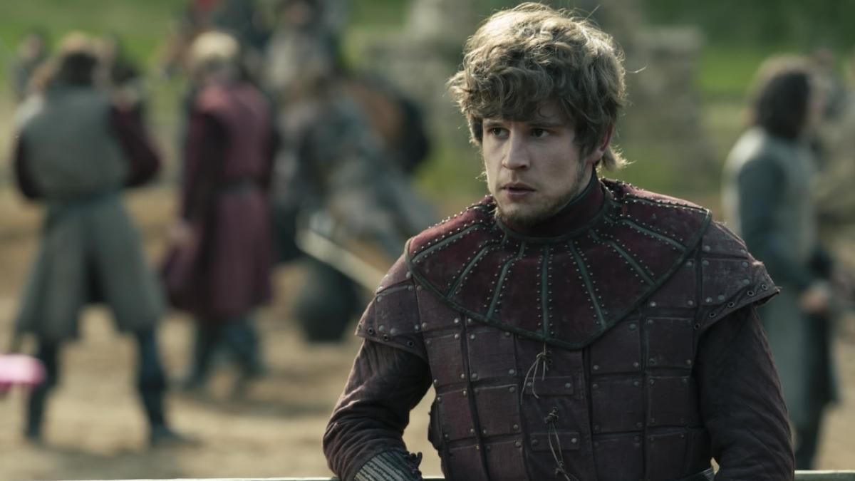 Fotograma 'El caballero de los siete reinos' aparece Ser Raymun 'The Reluctant'