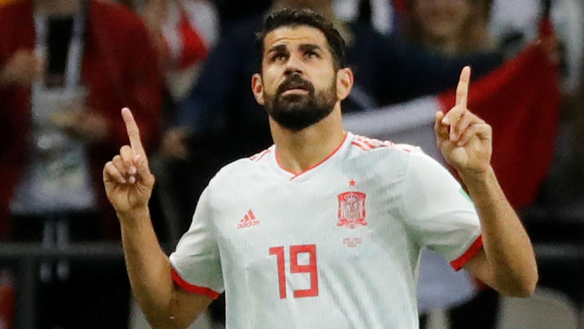 Diego Costa celebra el gol que ha metido a Irán (0-1)