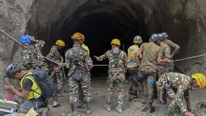 El Nepal busca centenars de treballadors en túnels de centrals hidroelèctriques