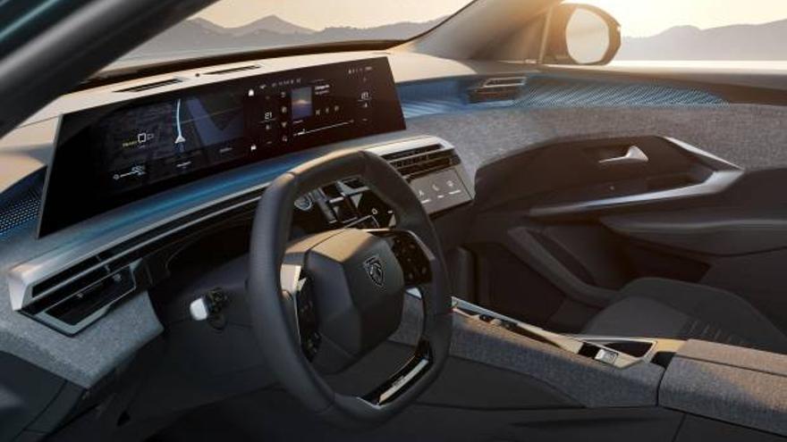 Nuevo Peugerot i-Cockpit® panorámico.
